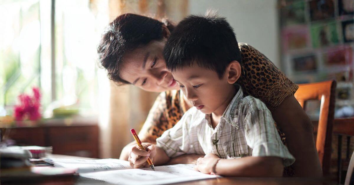 Panduan Lengkap ADHD pada Anak Gejala, Penyebab, dan Cara Membantu Anak Lebih Fokus - VOA - Vitamin Otak Anak